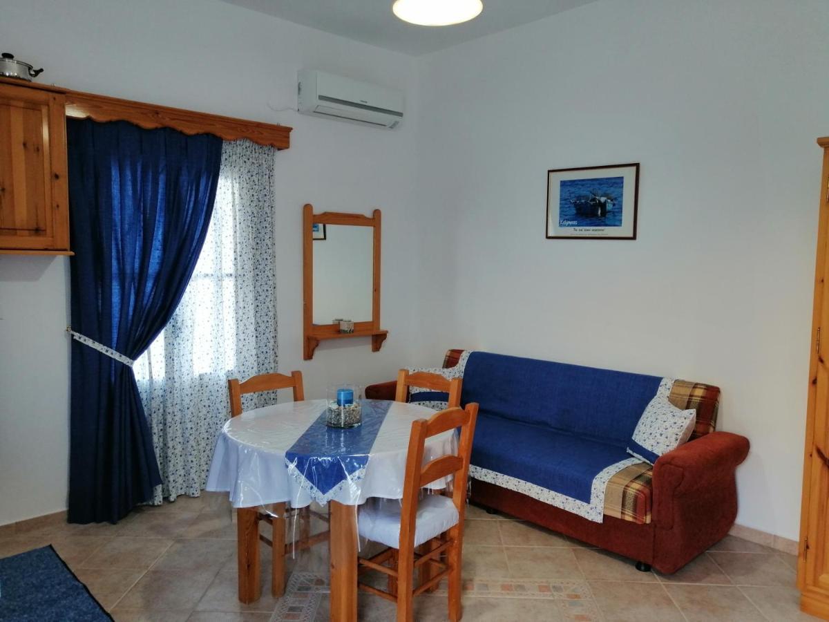 Petroula Apartments II Emboriósz Kültér fotó