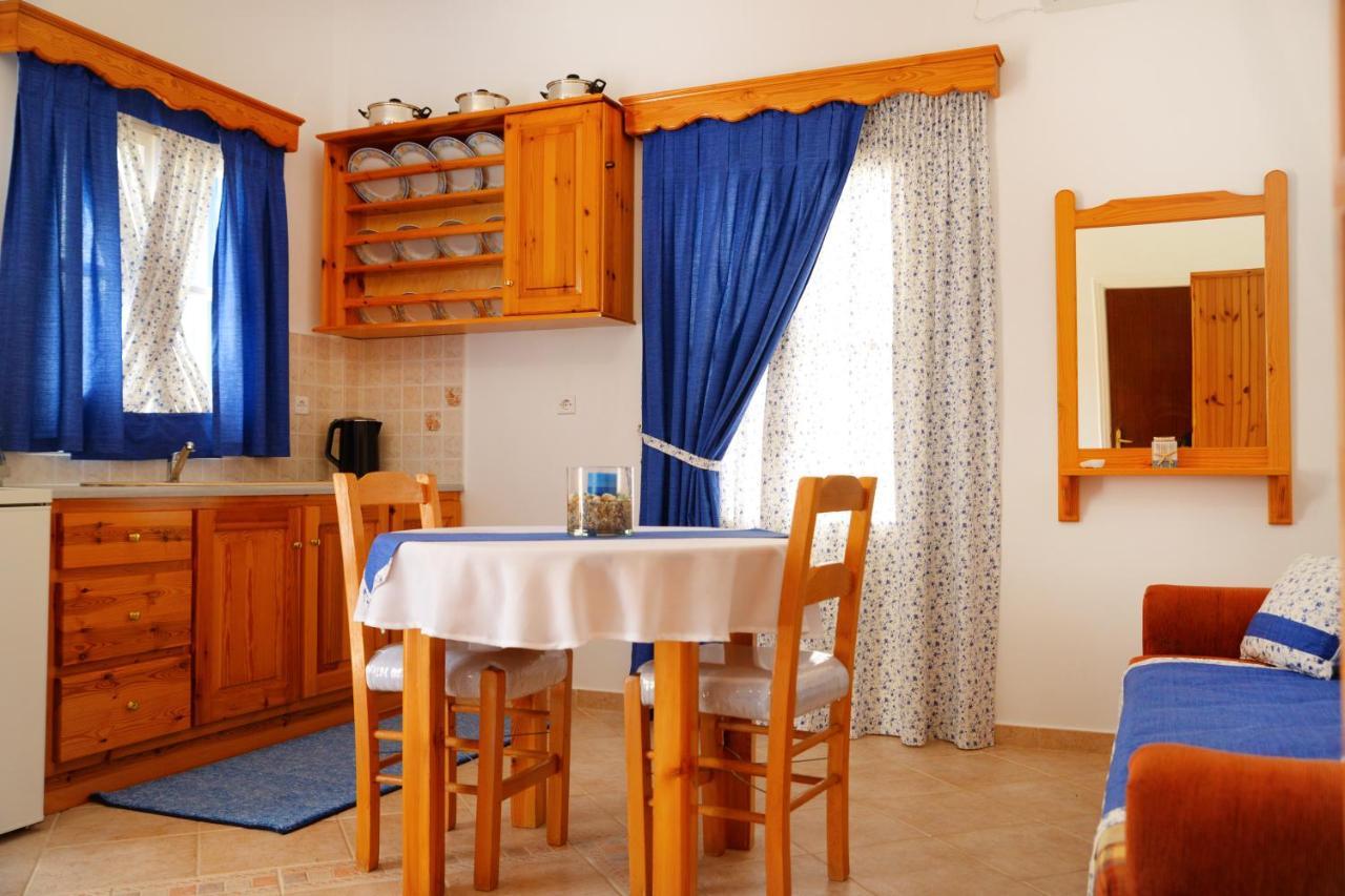 Petroula Apartments II Emboriósz Kültér fotó